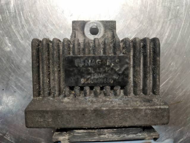 9640469680 RENAULT Relé de los calentadores  en stock Córdoba