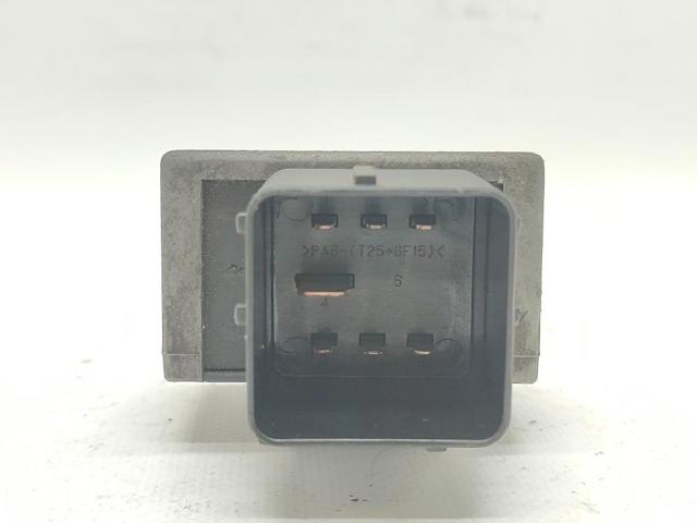 Relé de precalentamiento 9640469680 RENAULT