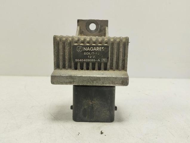 Relé de precalentamiento 9640469680 RENAULT
