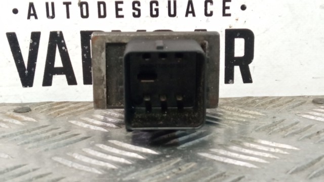 9640469680 Relé de los calentadores  en stock Sabadell