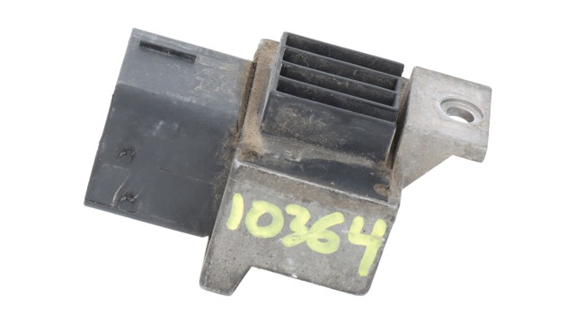 Relé de bujía de precalentamiento Nissan Qashqai 1 J10