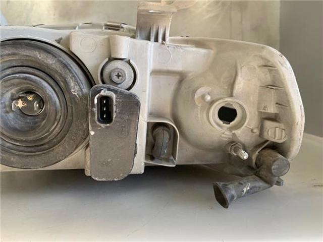 GM 96408155 Faro derecho  comprar en Ponferrada