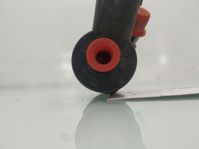 9640895380 PEUGEOT Inyector de combustible  disponible Ourense