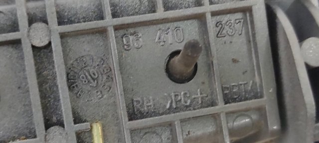 Manija exterior derecha de puerta trasera 96410237 GM