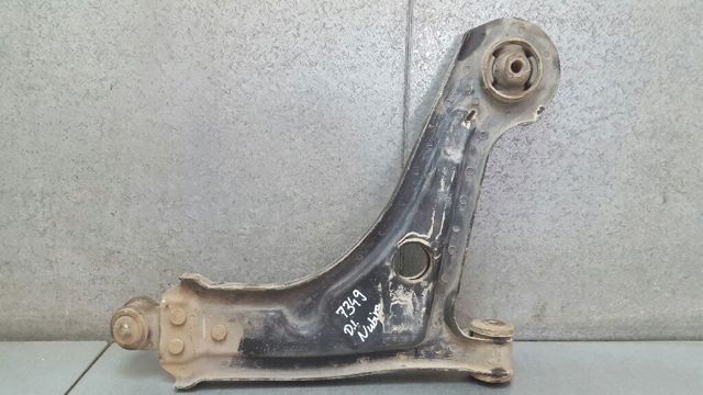 96415063 Brazo inferior izquierdo de la suspensión delantera comprar Girona