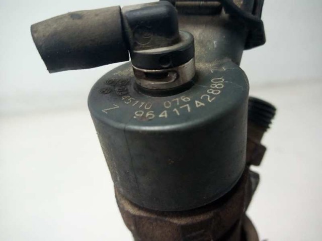 9641742880 Inyector comprar Sevilla