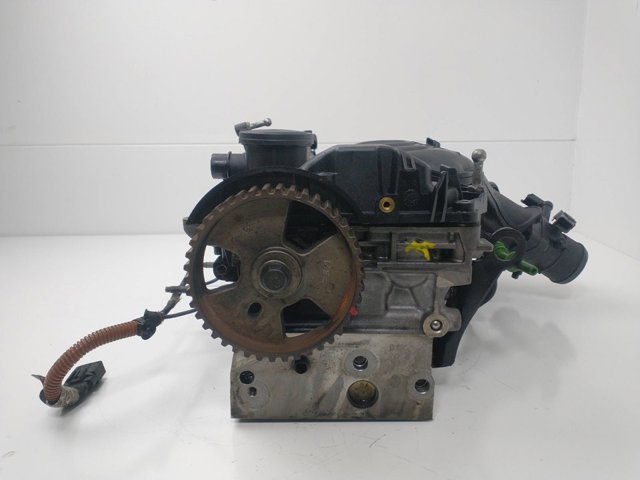 Culata de motor Kuga I SUV (2008-2012) original desde 175,69 €