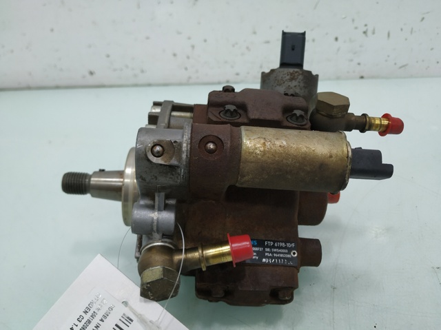 9641852080 PEUGEOT Bomba inyectora  en stock Gandía