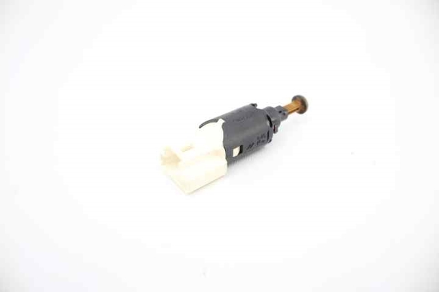 PEUGEOT 9643478880 Interruptor de luz de freno  en stock Salamanca