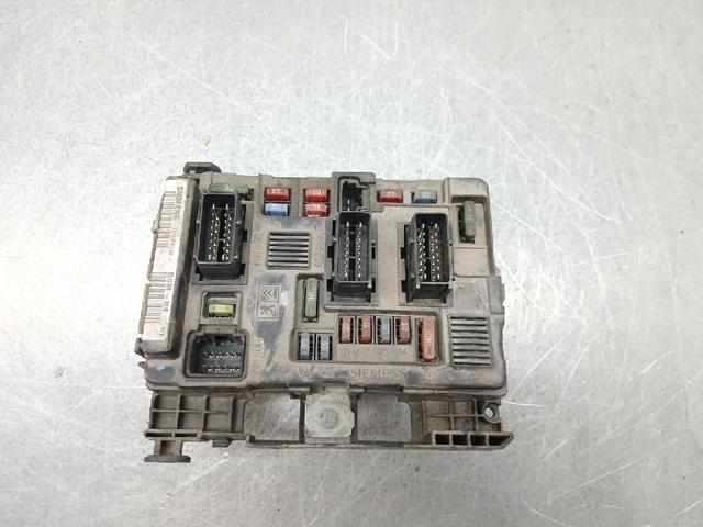 9643498780 PEUGEOT Caja de fusibles  en stock Gandía