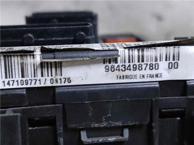 9643498780 PEUGEOT Caja de fusibles  en stock Gandía