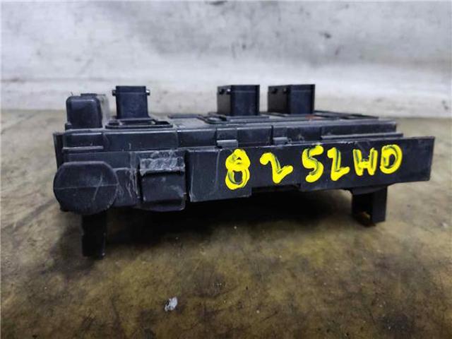 PEUGEOT 9643498780 Caja de fusibles comprar Pamplona