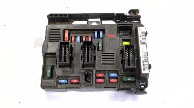 9643498780 PEUGEOT Caja de fusibles  disponible Ourense