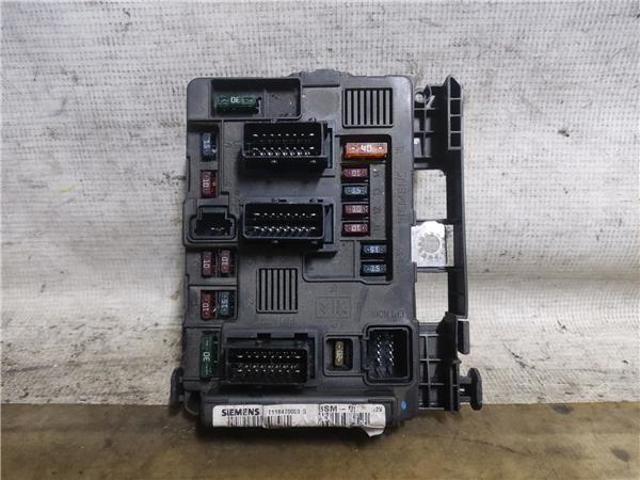 9643498880 PEUGEOT Caja de fusibles  en stock Córdoba
