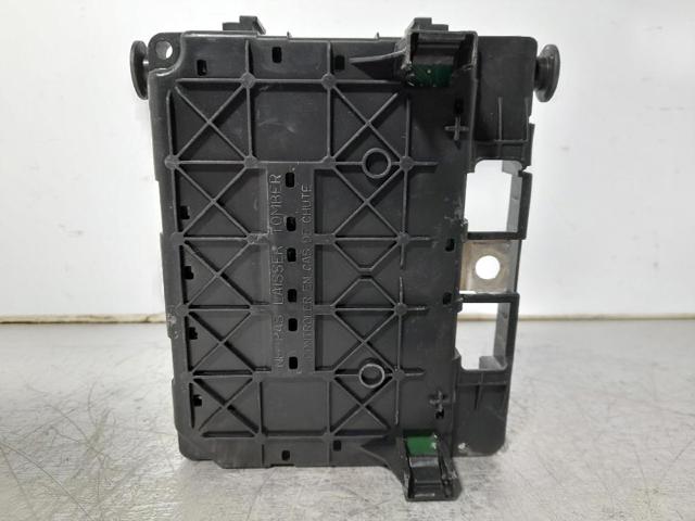 9643498980 PEUGEOT Caja de fusibles  disponible Vigo