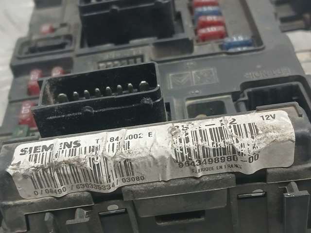 Caja de fusibles Citroen Berlingo M