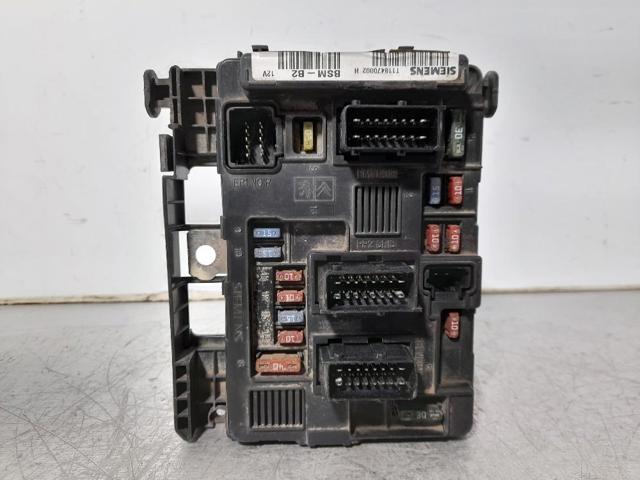 PEUGEOT 9643498980 Caja de fusibles comprar Tarragona