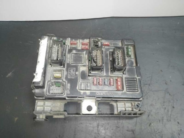 Caja de fusibles Citroen Berlingo M