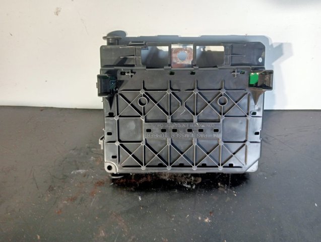 9643498980 Caja de fusibles  disponible Burgos
