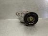 Tensor de correa poli V  Opel Omega B