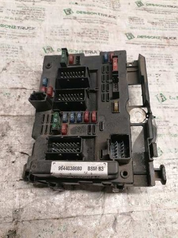 9644038680 PEUGEOT Caja de fusibles  comprar en Jaén