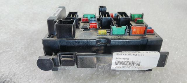 Caja de fusibles Citroen C3 1 FC