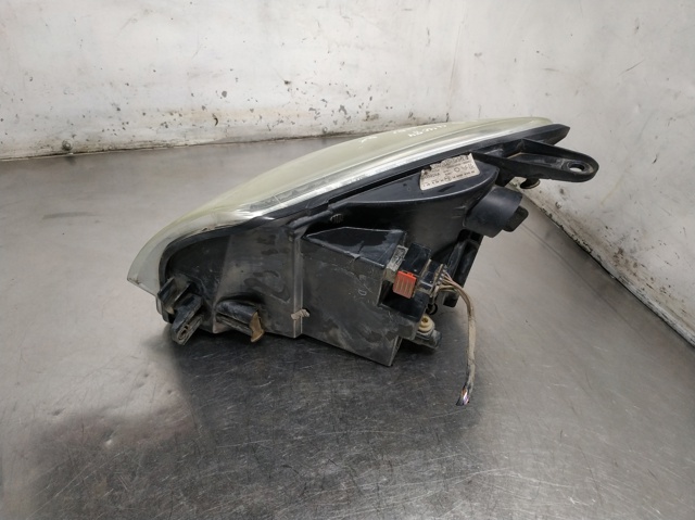 Faro derecho Peugeot Partner 1 5F