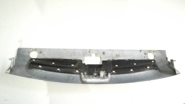 PEUGEOT 9644758777 Parrilla del radiador  disponible Valladolid