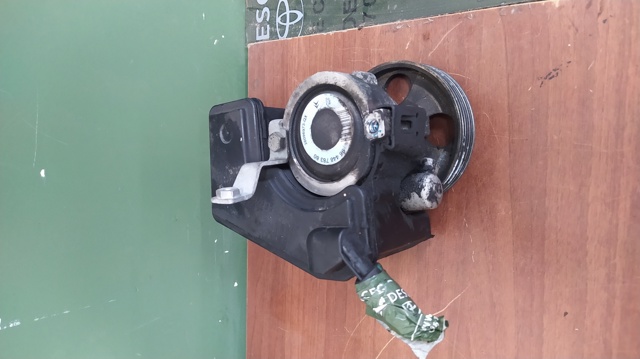 PEUGEOT 9644878380 Bomba de dirección comprar Barcelona