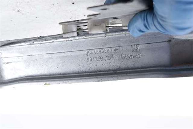 PEUGEOT 9644893580 Mecanismo de elevalunas de la puerta delantera izquierda  disponible Valladolid