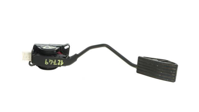 Precio del repuesto Potenciómetro pedal C5  sedán
