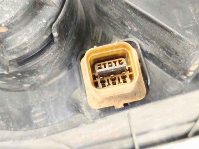 96458809 GM Faro izquierdo  disponible Alicante