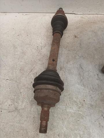 9645967480 PEUGEOT Fuelle de palier delantero exterior  en stock Huelva