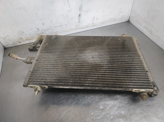 PEUGEOT 9645974780 Condensador de aire acondicionado  disponible Lugo