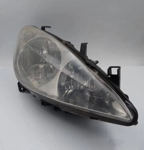 Precio de la pieza Faro derecho y izquierdo 307  hatchback