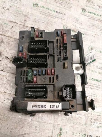 9646405280 Caja de fusibles  disponible Málaga
