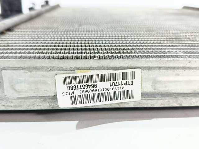 PEUGEOT 9646577680 Radiador de refrigeración del motor  disponible España