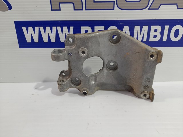 Soporte alternador 9646719580 Mazda