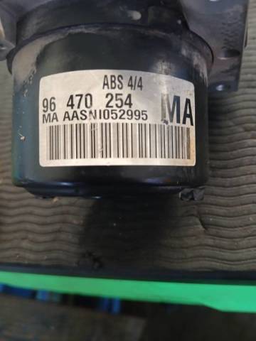 Unidad de control ABS hidráulico Chevrolet Aveo  (2003-2008)