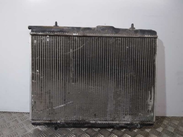 9647510780 Radiador de refrigeración del motor  disponible Málaga