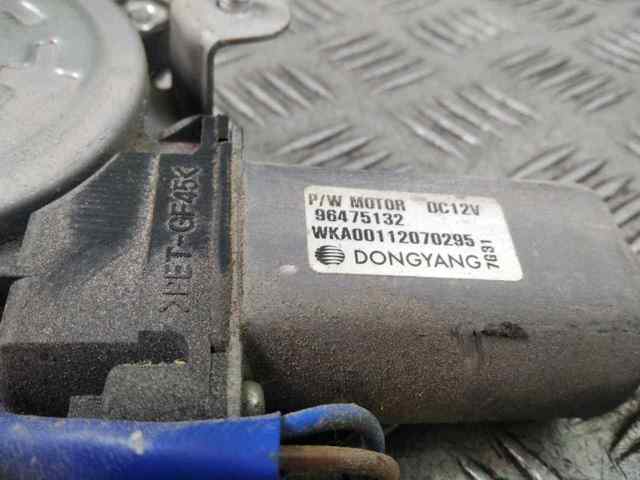 96475132 GM Motor del elevalunas de la puerta trasera derecha  disponible Vigo