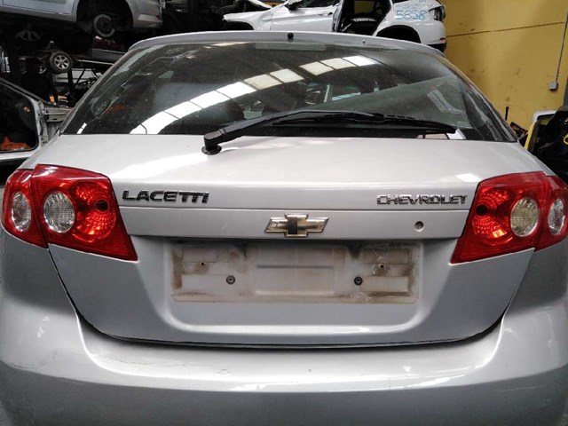 Porton trasero para daewoo lacetti fastback 1.4 f14d3 96476514