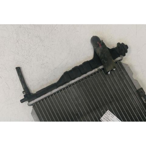 96477777 Radiador de refrigeración del motor  disponible Utrera