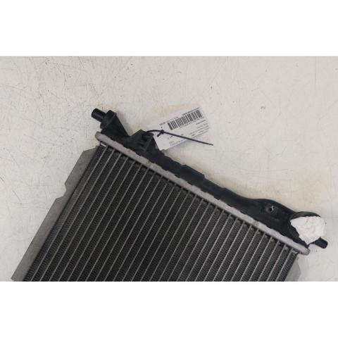 96477777 GM Radiador de refrigeración del motor  disponible Alicante