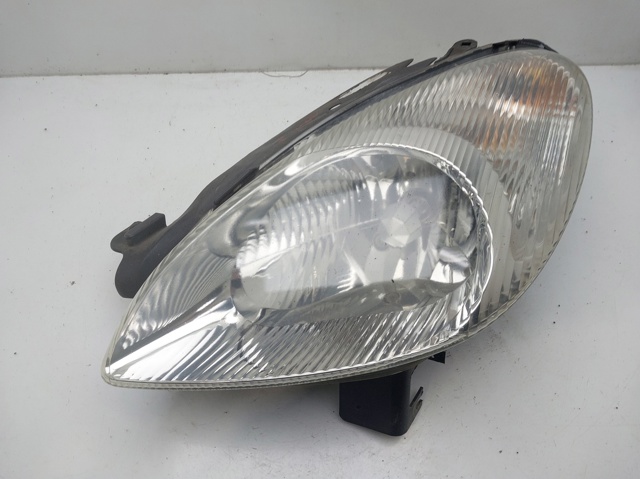 Faros delantero izquierdo 9649557480 PEUGEOT