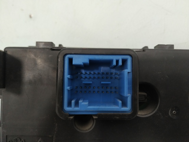 PEUGEOT 96497866XT Resistencia del ventilador del habitáculo  disponible España