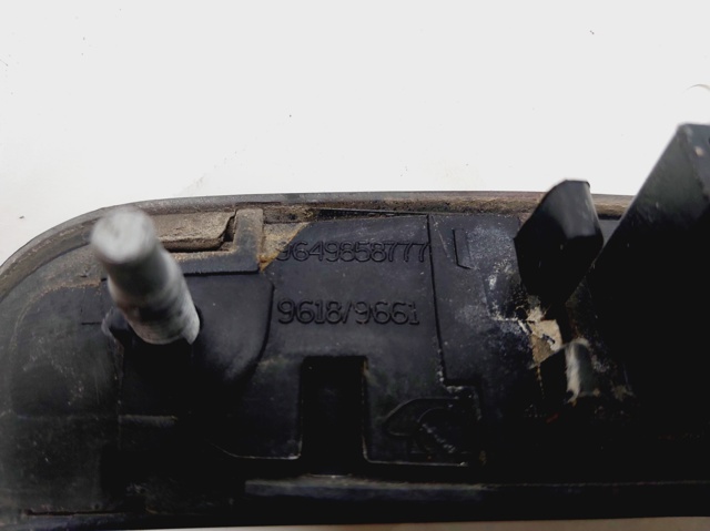 9649858777 Manija exterior de tapa de maletero  comprar en Pontevedra