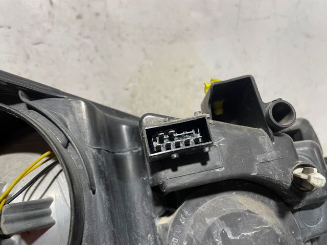 PEUGEOT 9649986280 Faro izquierdo  comprar en Ponferrada