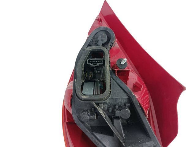 9649986680 PEUGEOT Piloto trasero izquierdo comprar Alcalá
