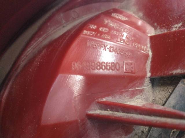 964998668003 PEUGEOT Piloto trasero izquierdo  disponible Vigo